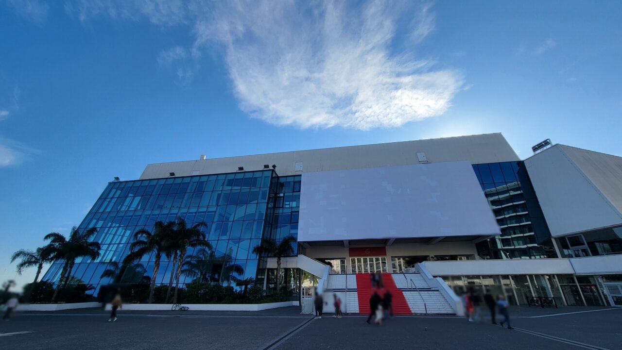 パレ・デ・フェスティバル・エ・デ・コングレ（Palais des Festivals et des Congrès）