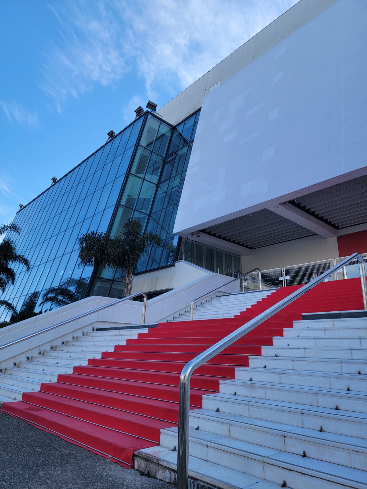 パレ・デ・フェスティバル・エ・デ・コングレ（Palais des Festivals et des Congrès）