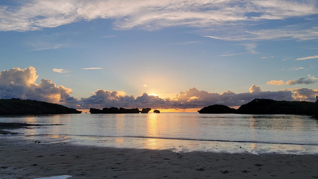 Hoshisuna Beach/World Heritage site