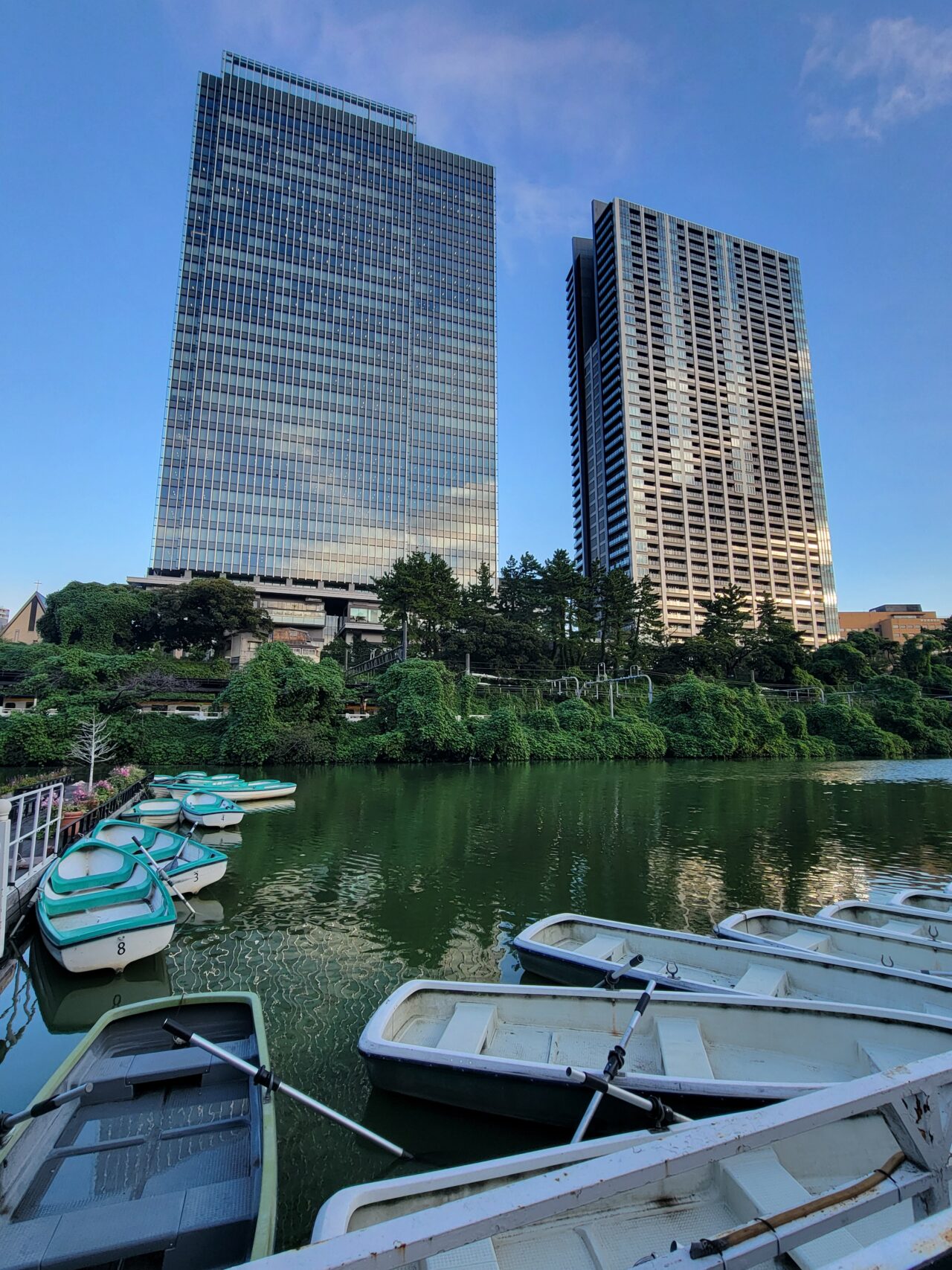 KAGURAZAKA CANAL CAFE