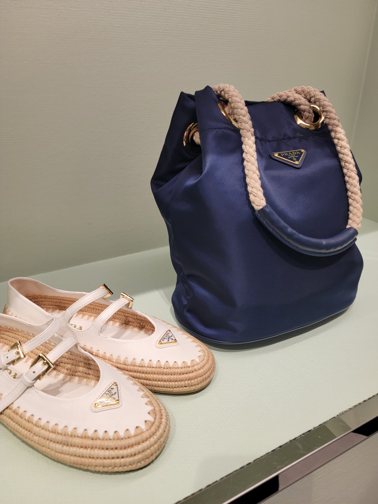 DFS NAHA OKINAWA/PRADA