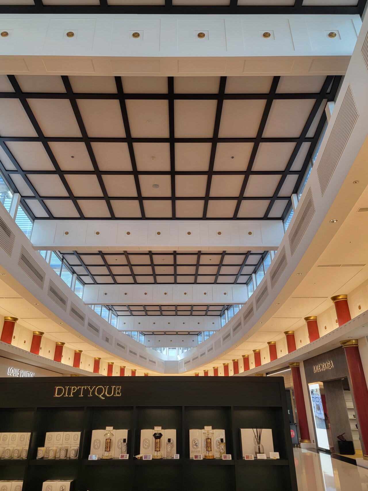 DFS NAHA OKINAWA