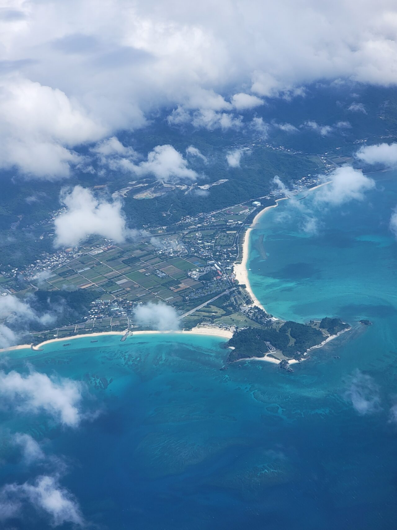 与論島から沖縄