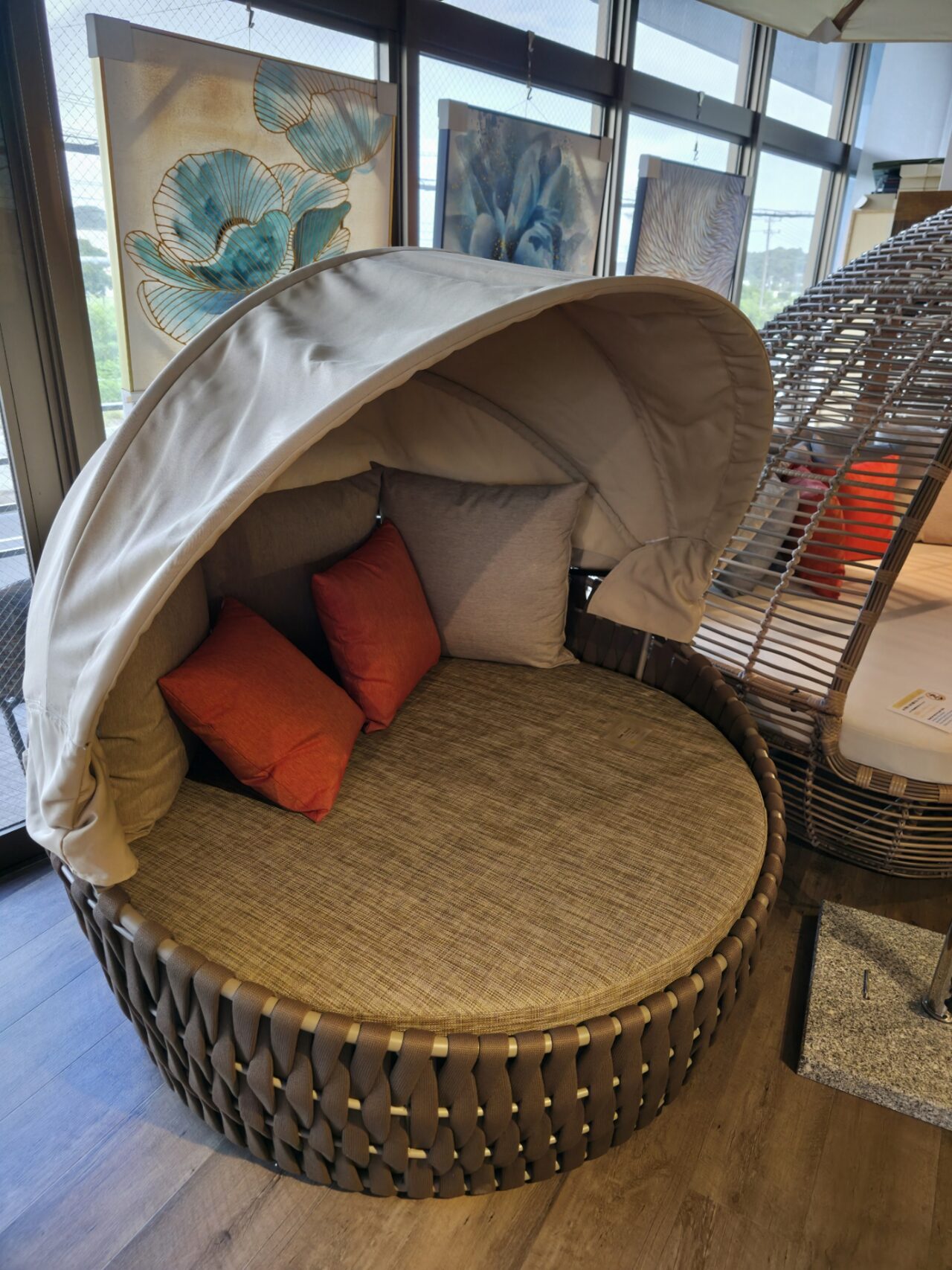 ラパンショールーム Furniture Showroom Lapin