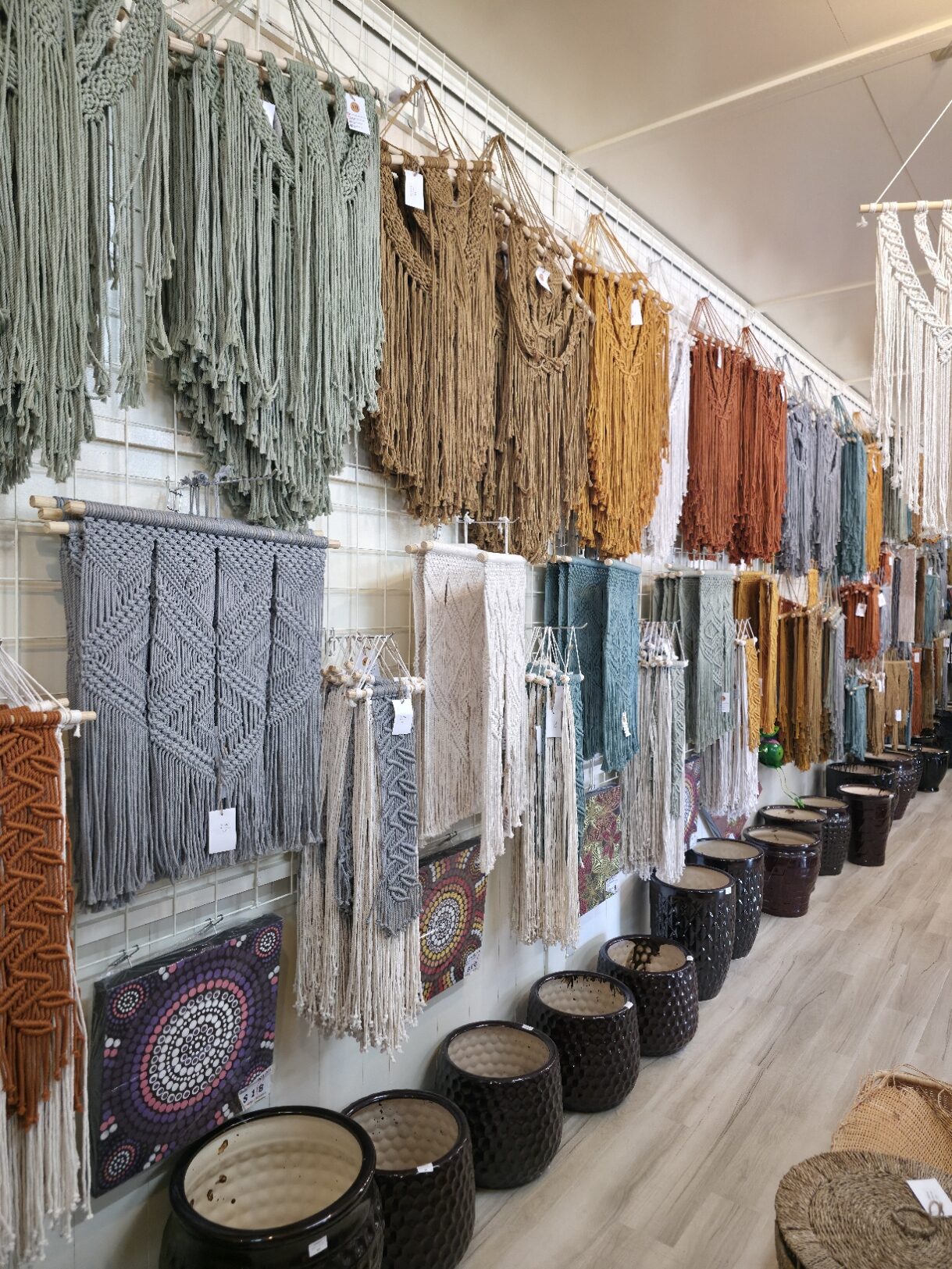 YELLOW BOX TEAK STORE