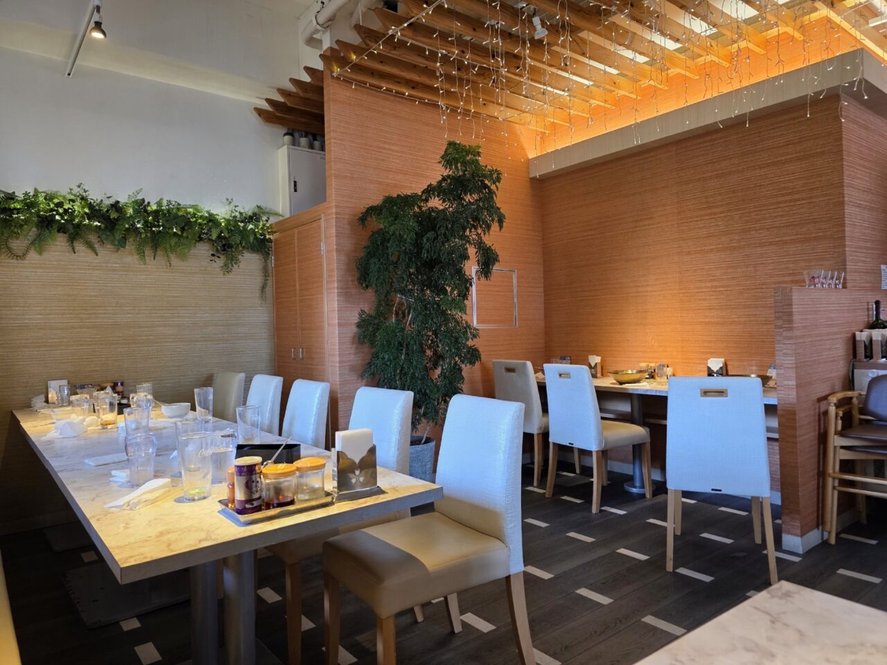 牛骨琉球ラーメンMARUMARO