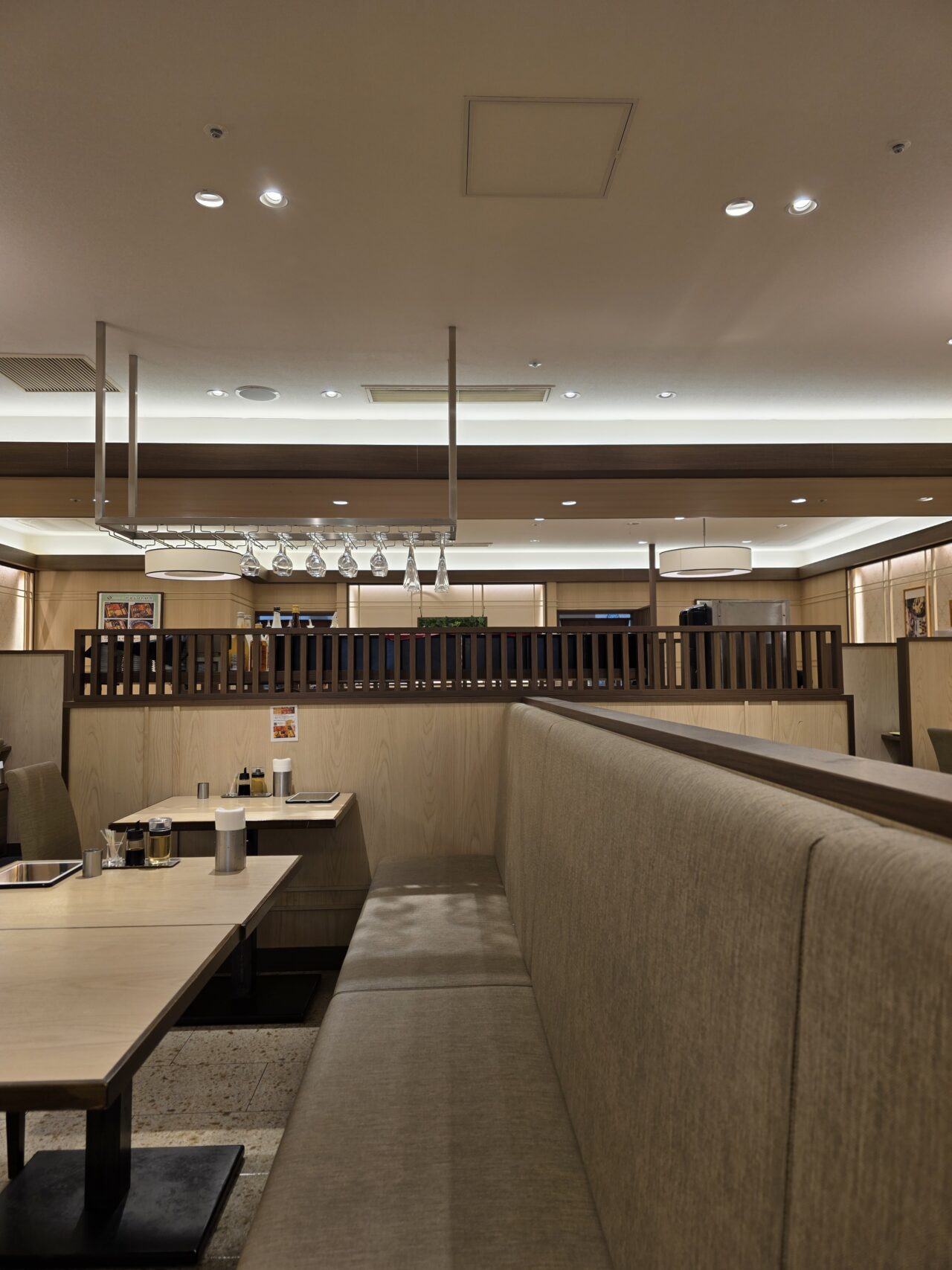 中華料理 謝朋殿 成田空港