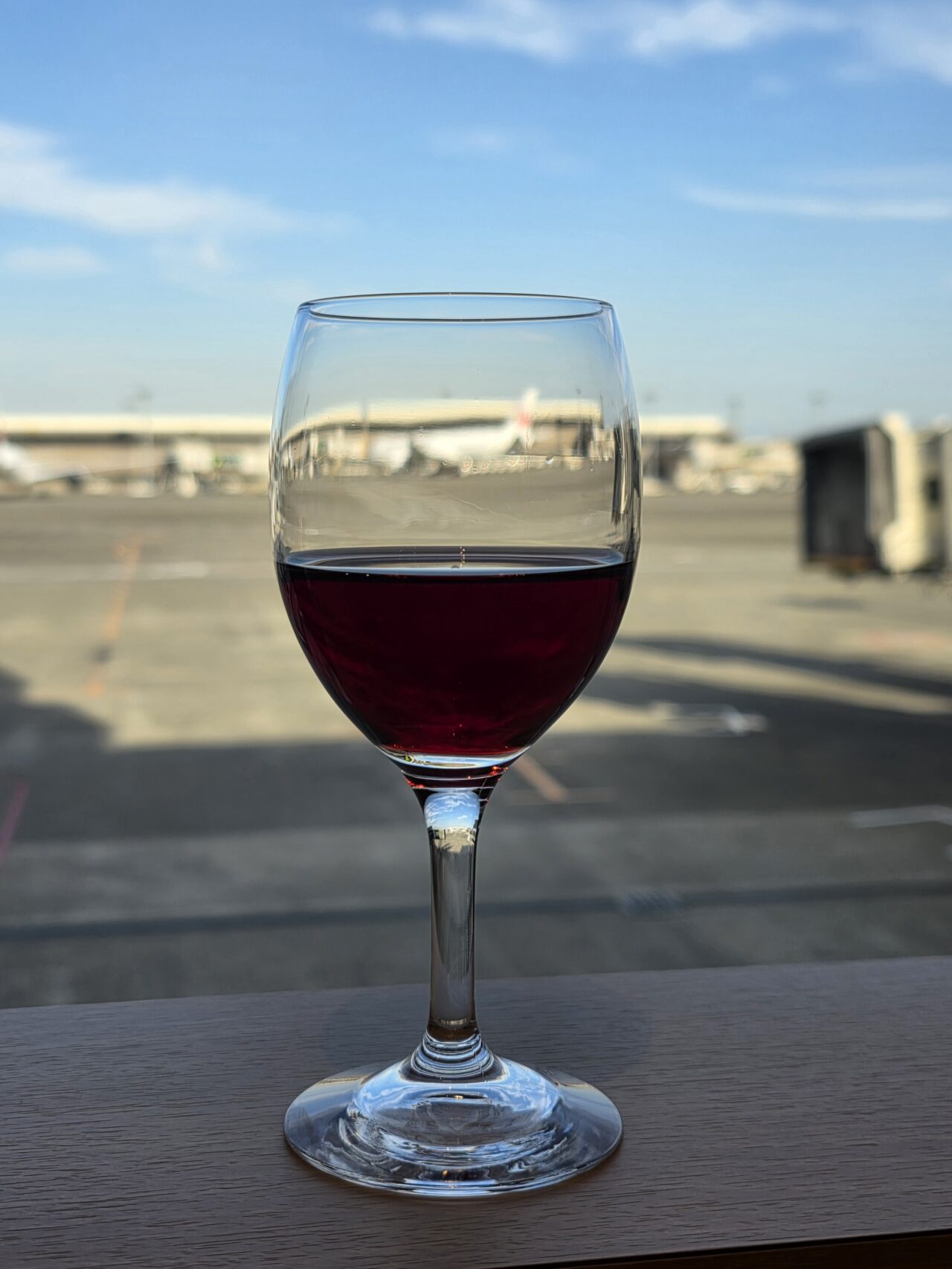 JAL成田国際線サクララウンジ