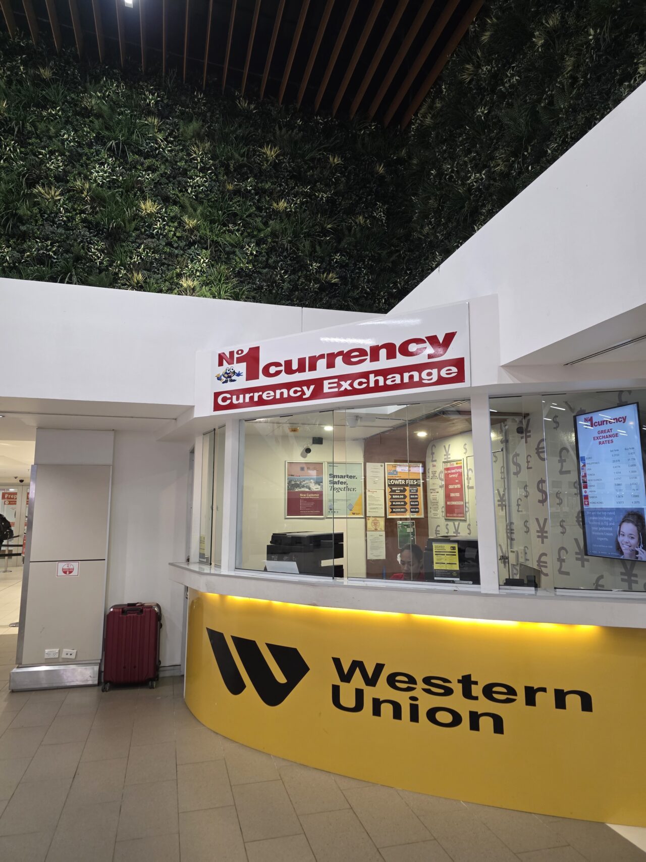 フィジー空港両替所