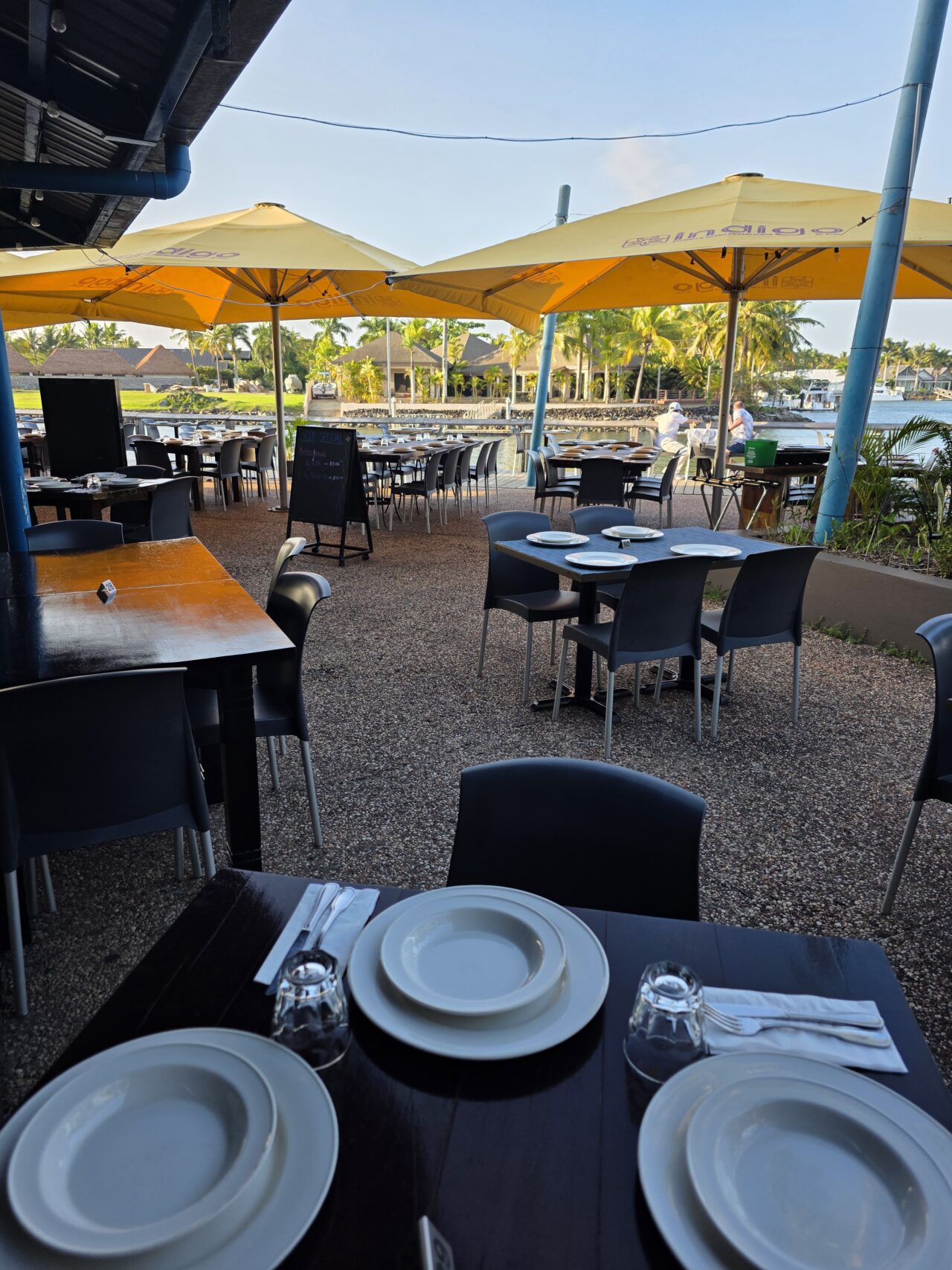 ポート・デナラウ・ショッピングセンター:Indigo