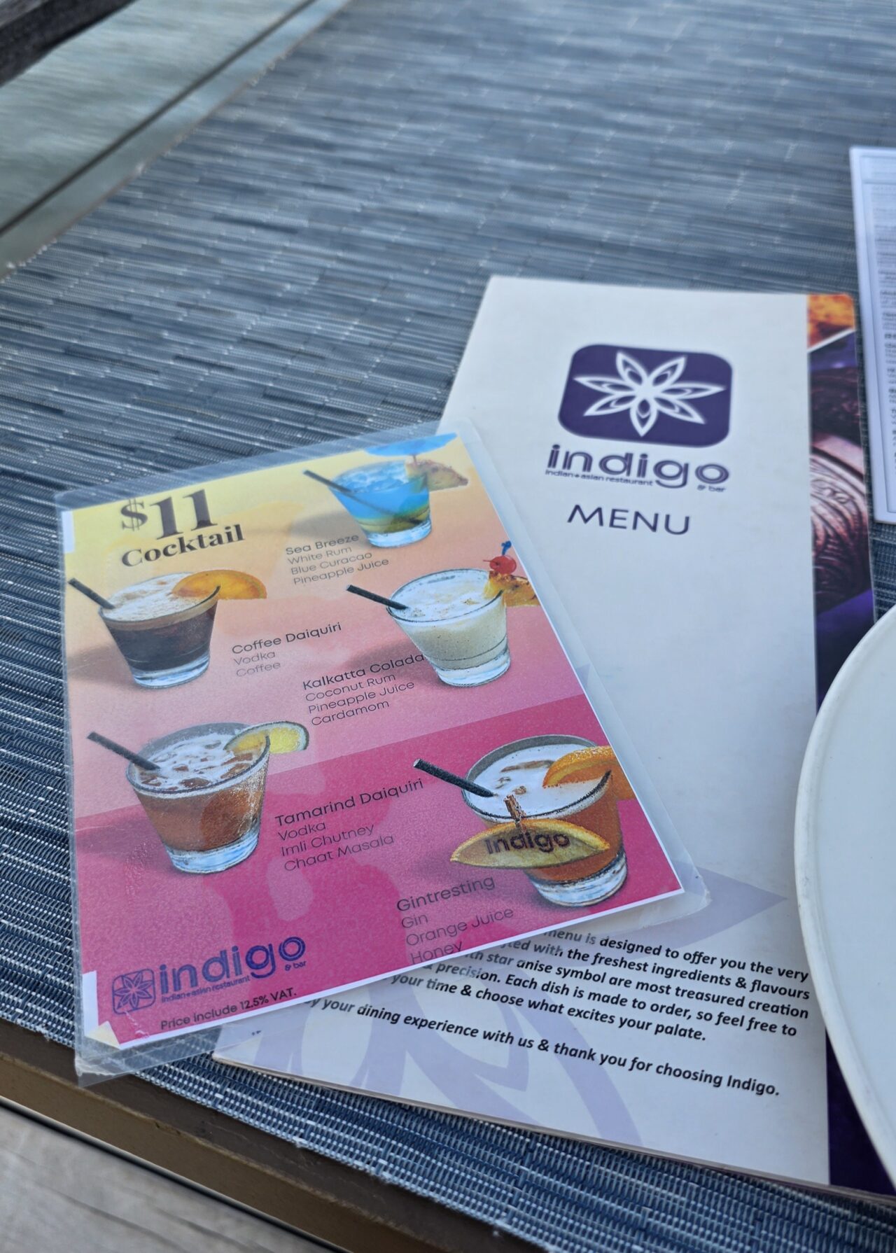 ポート・デナラウ・ショッピングセンター:Indigo