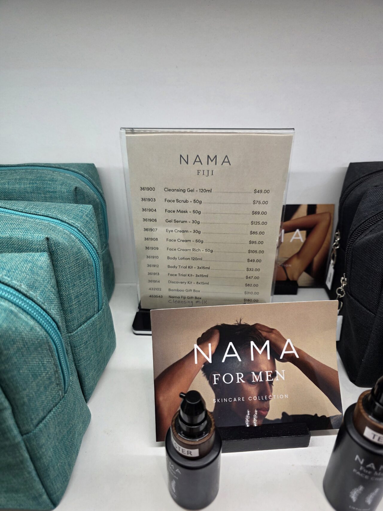 ポートデナラウ ショッピングセンター:フィジーお土産