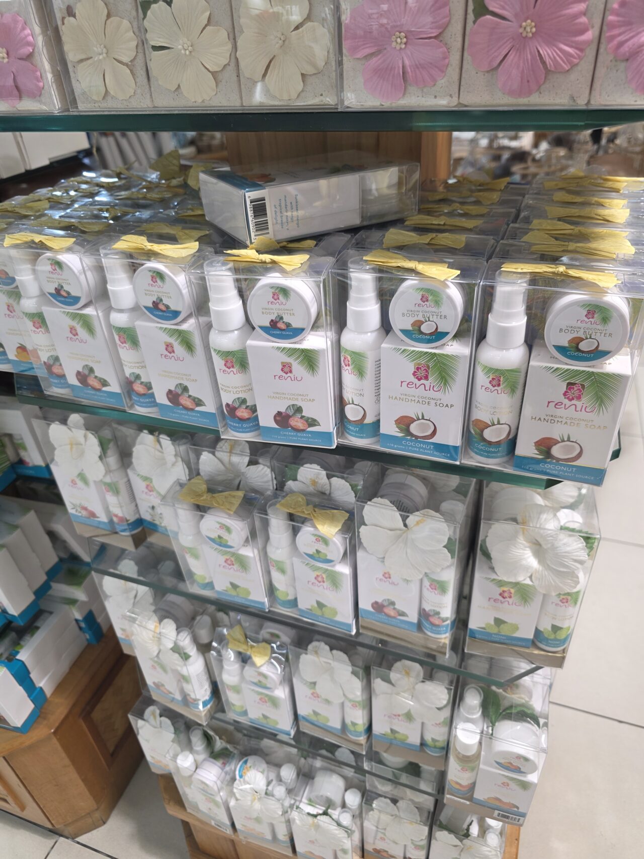 ポートデナラウ ショッピングセンター:フィジーお土産