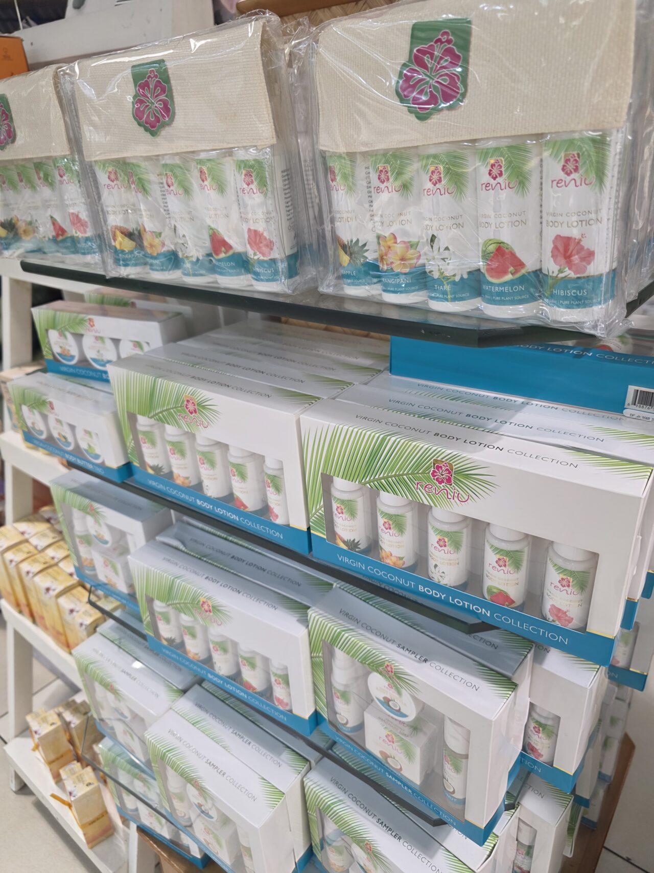 ポートデナラウ ショッピングセンター:フィジーお土産