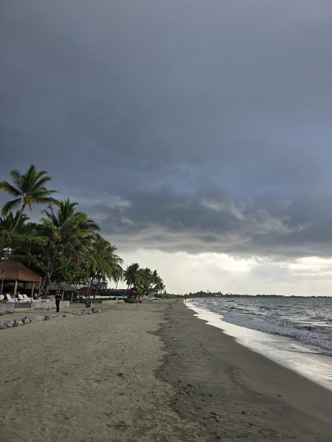 ワイロアロアビーチ