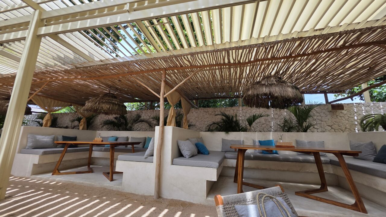 COSTA - Beach Restaurant Sanur