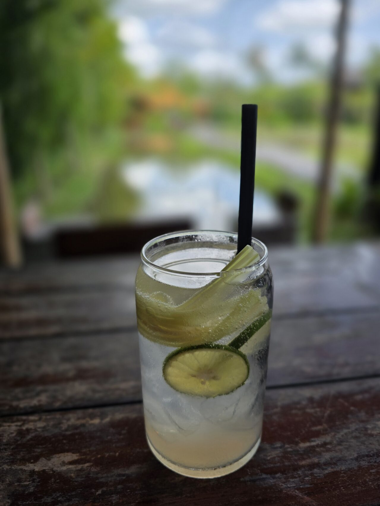 Pison Ubud（ピソン・ウブド）