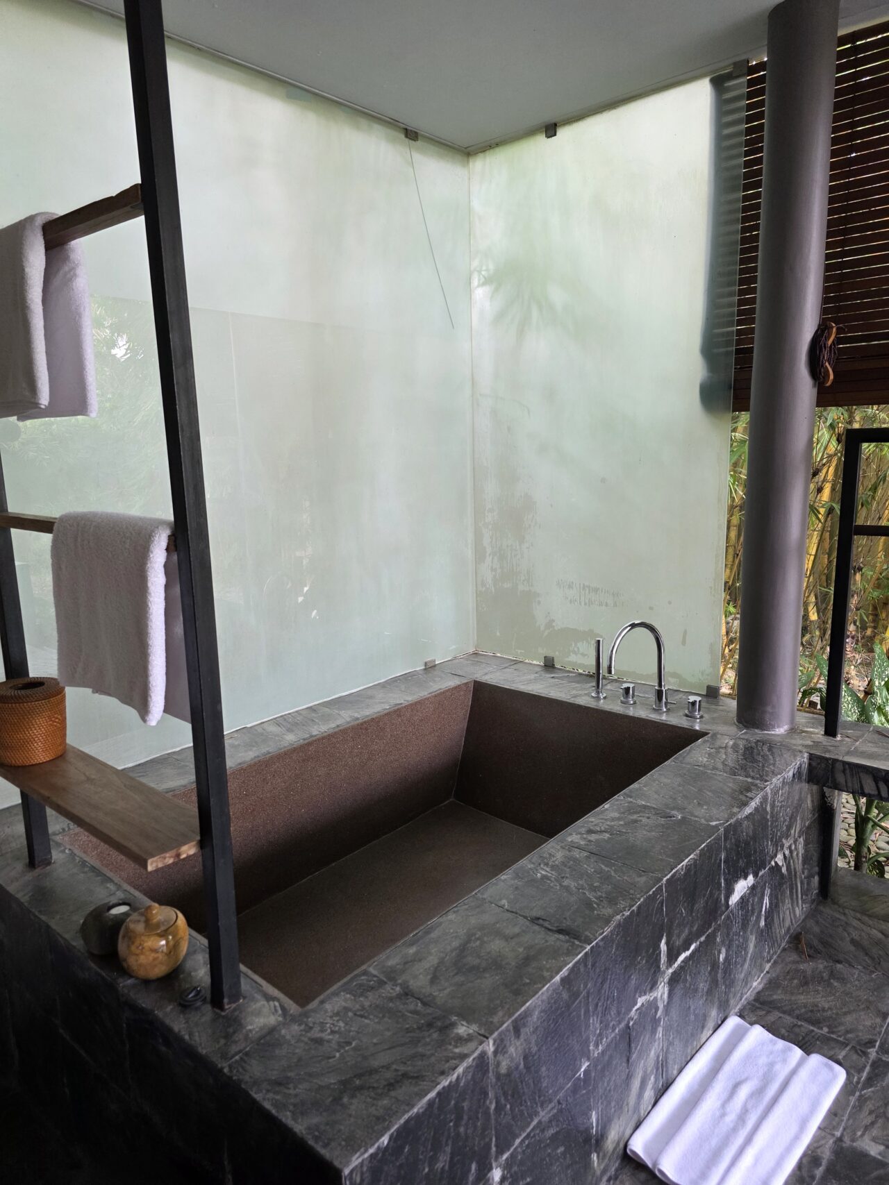 テガルサリアコモデーション（Tegal Sari Accommodation）