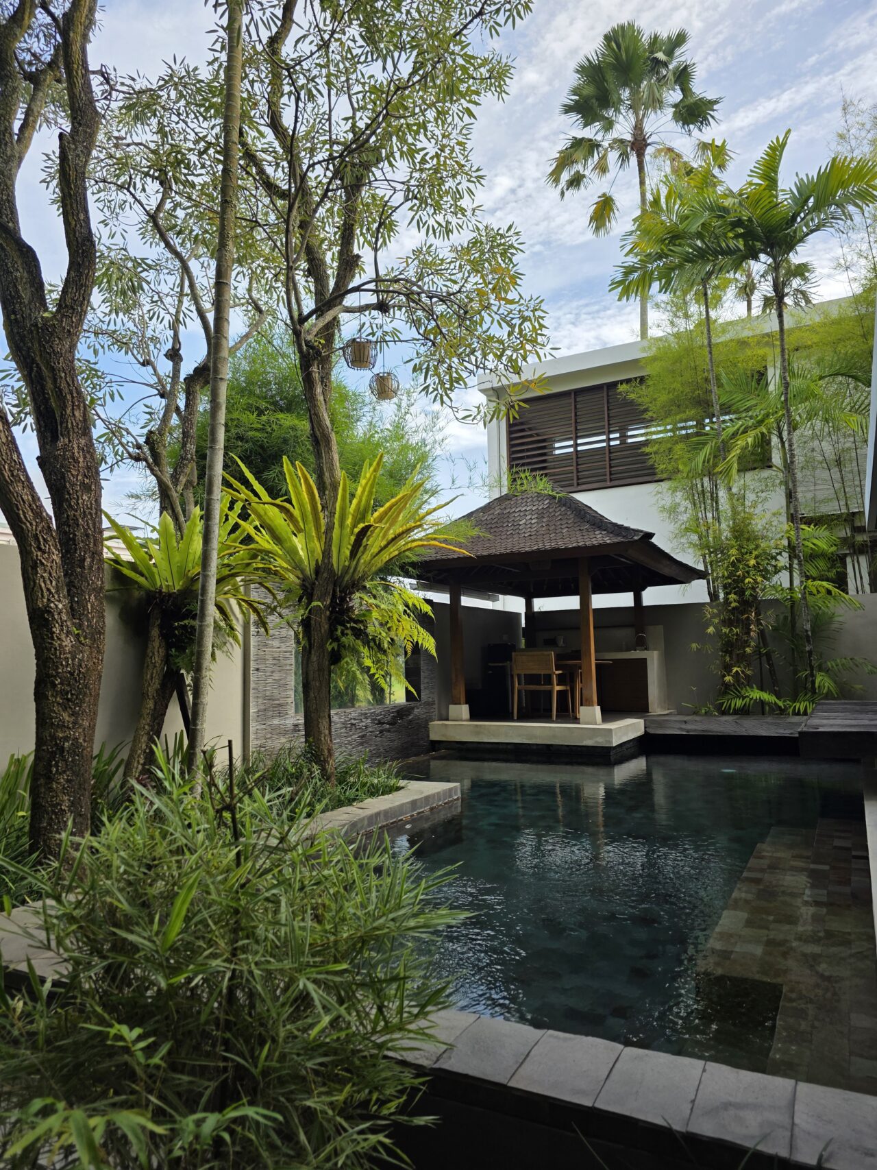 テガルサリアコモデーション（Tegal Sari Accommodation）