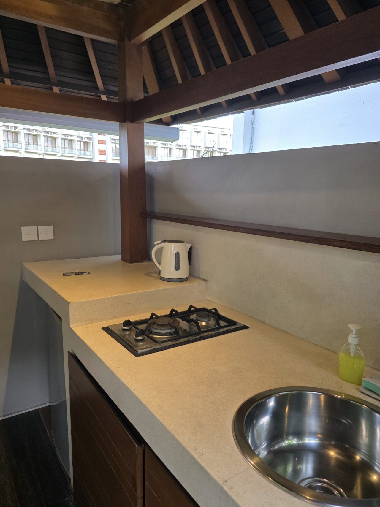 テガルサリアコモデーション（Tegal Sari Accommodation）
