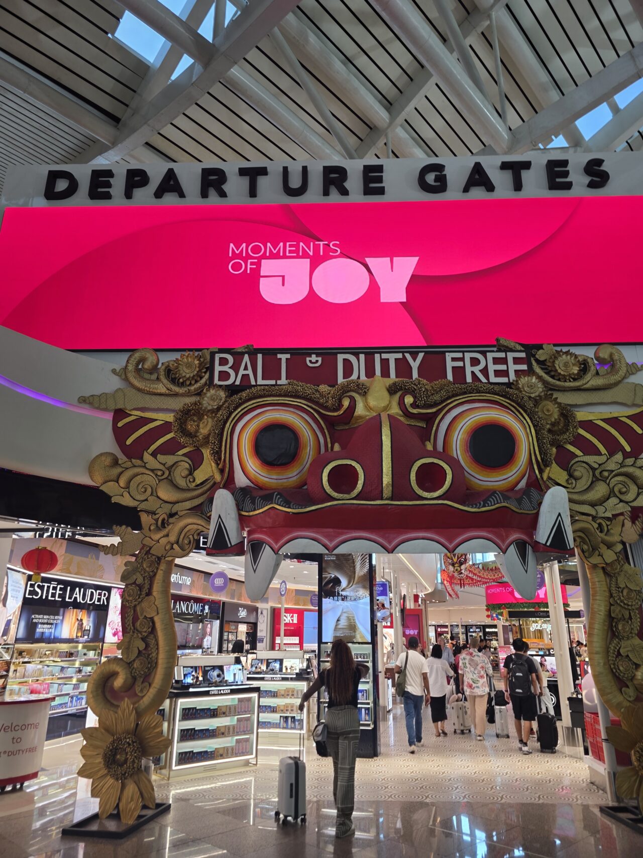デンパサール国際空港免税店