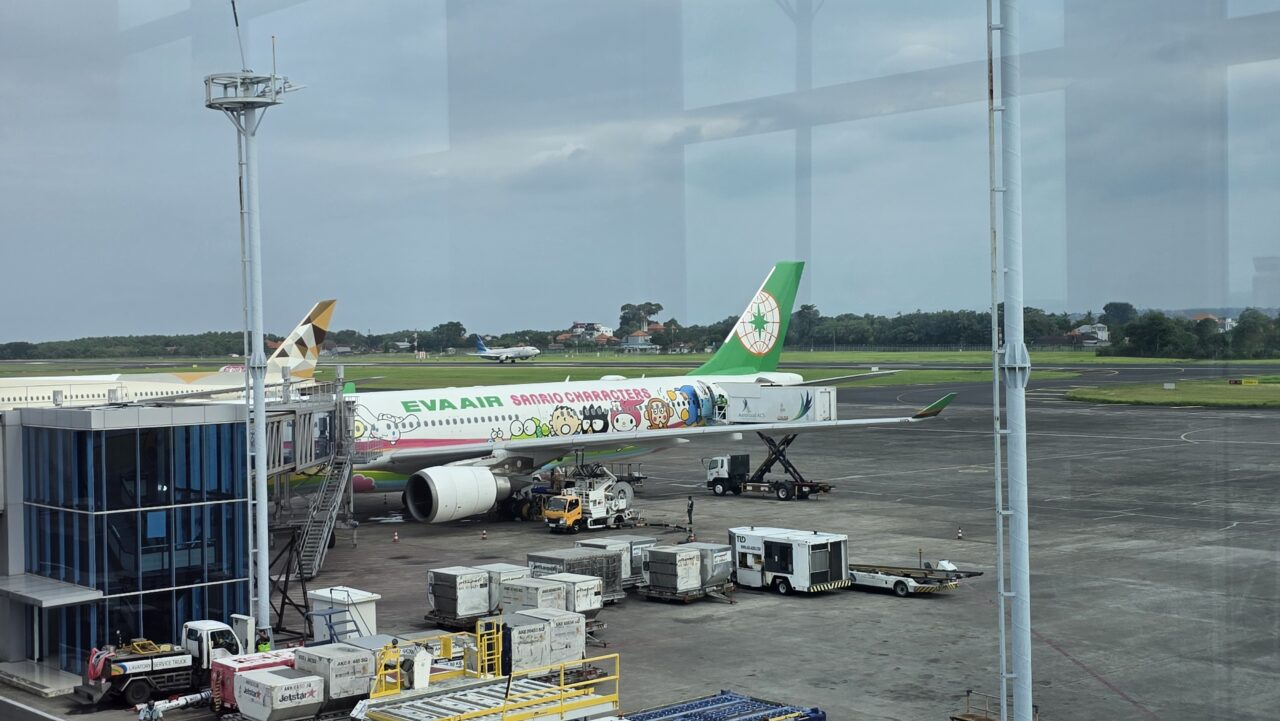 デンパサール国際空港