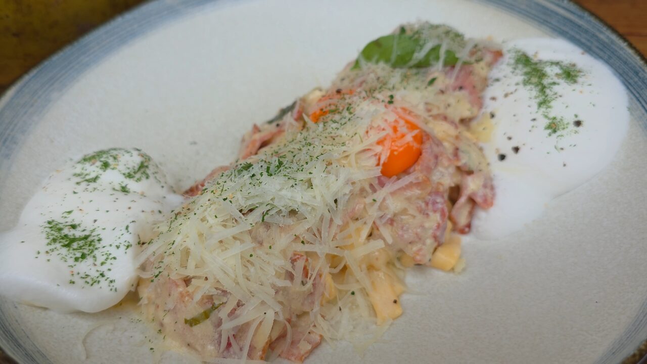 COSTA - Beach Restaurant Sanur